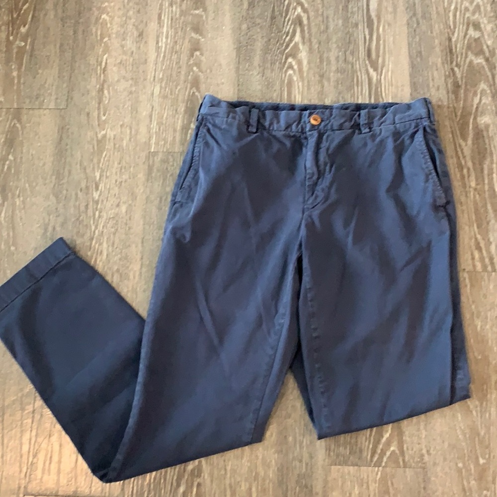 Brooks Brothers men’s khaki pant